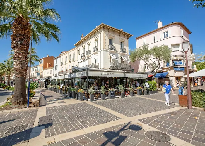 Les Palmiers By Interhome * Sainte-Maxime