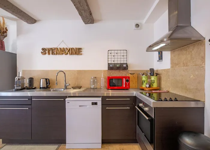 Les Palmiers By Interhome