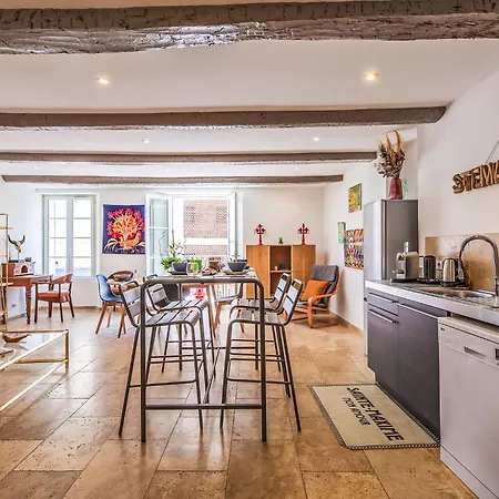 Apartment Les Palmiers By Interhome *