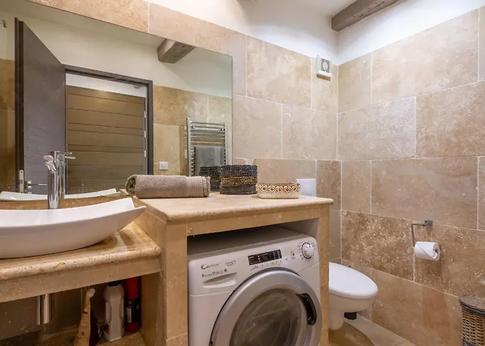 Les Palmiers By Interhome *